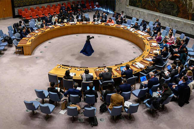 Despite Ukrainian dissatisfaction Russia takes the UN Security Council presidency.