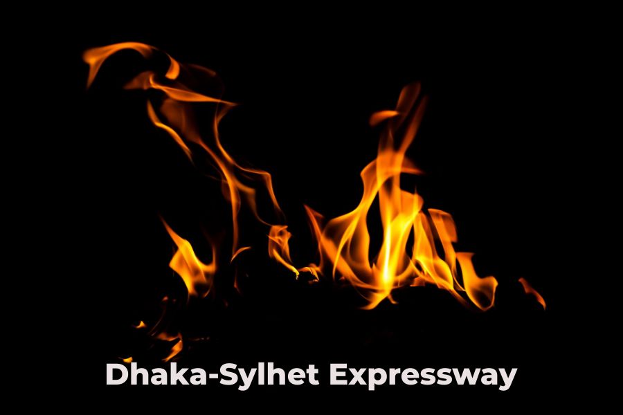 Two injured as truck burnt on Dhaka-Sylhet highway