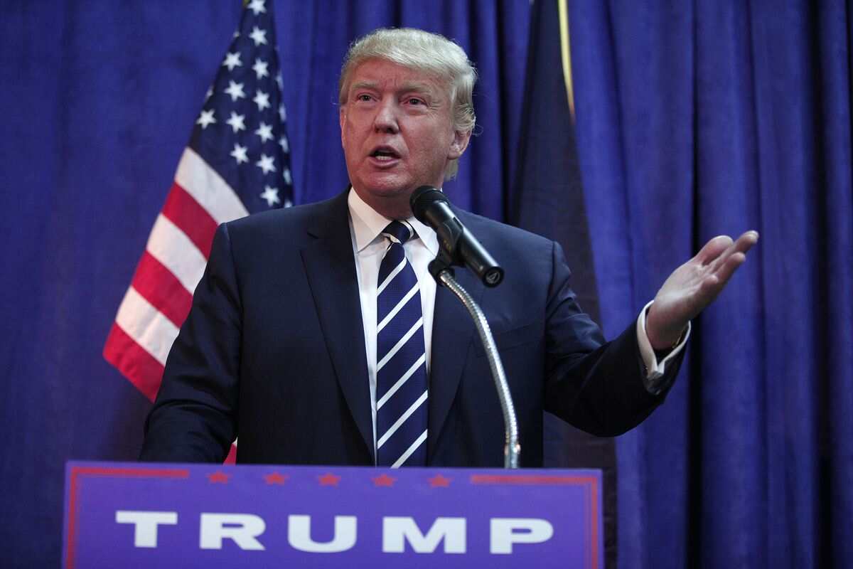 Trump gains momentum for the GOP nomination after winning the New Hampshire primary handily