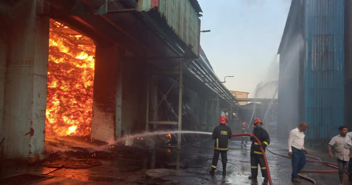 The sugar factory fire is being put out with 1,000 liters of water sprayed each minute in Chittagong.