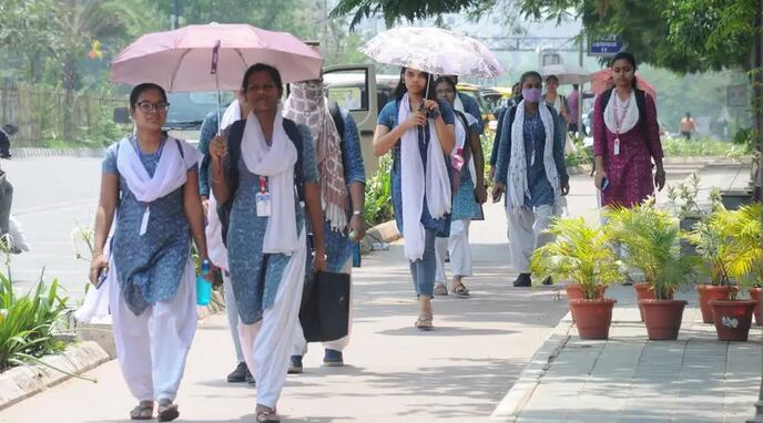 Schools and colleges is closed in Bangladesh due to heatwave.