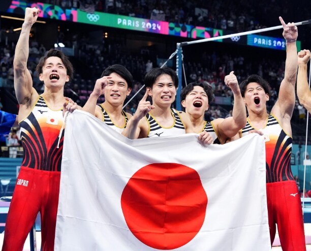 Olympics: Gold for Team Japan Artistic Gymnastics