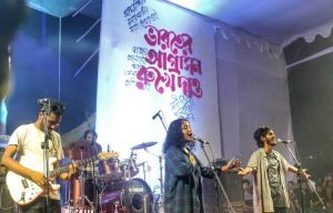 ‘Joruri Shongjog’ Concert Raises Tk 21 Lakh and Collected 20 Trucks of Relief for the Flood Victims