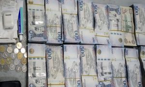 A Dubai-Bound Passenger was Detained with Foreign Currency Worth Tk 2 Crore 44 Lakh