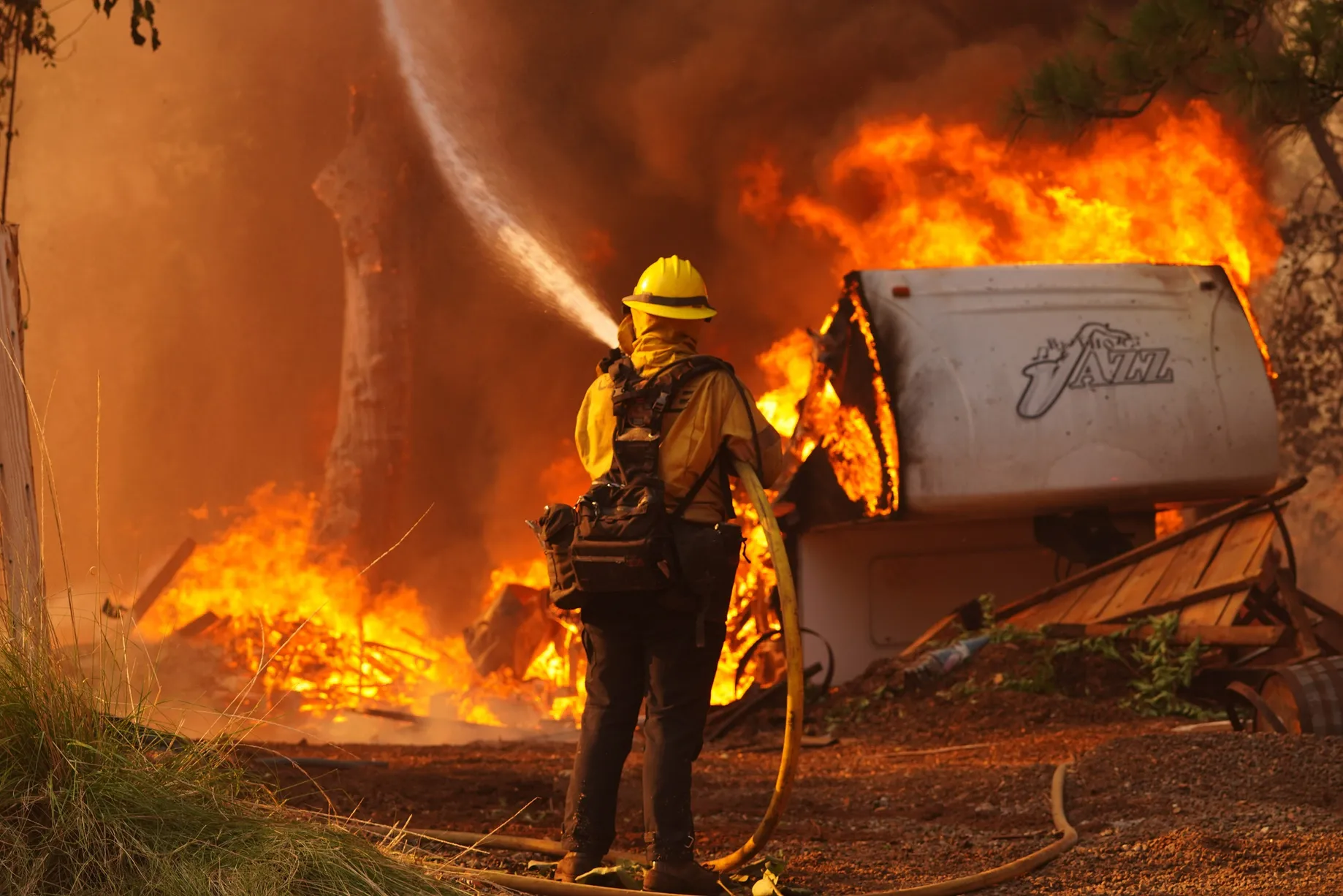 California wildfires are becoming more dangerous as the wind intensity increases.