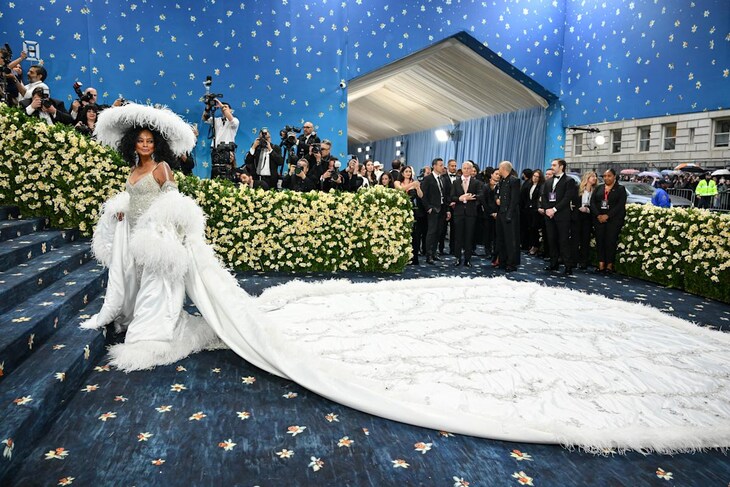 Dazzling Fashion and Cultural Celebration Define 2025 Met Gala Red Carpet Dazzling Fashion and Cultural Celebration Define 2025 Met Gala Red Carpet