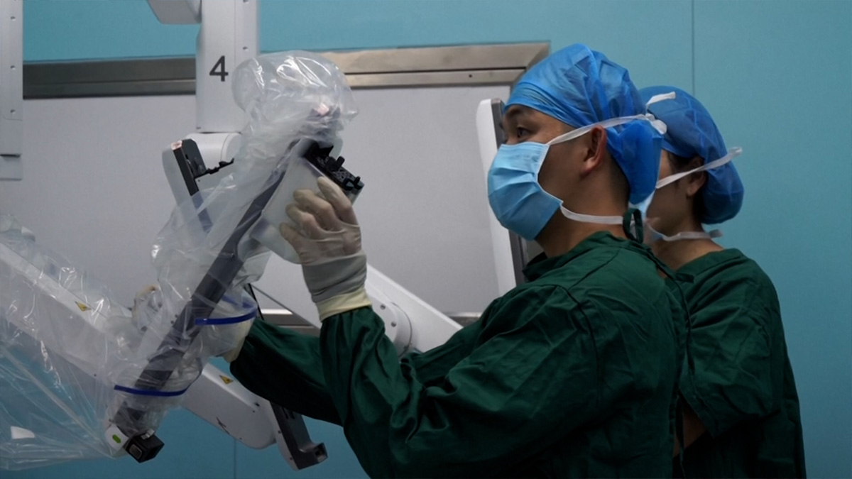 Remote Surgery via 5G: China Sets a Groundbreaking Example in Medical Science Remote Surgery via 5G: China Sets a Groundbreaking Example in Medical Science