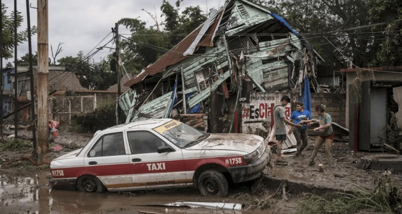 44 Dead, 27 Missing in Mexico Due to Natural Disasters 44 Dead, 27 Missing in Mexico Due to Natural Disasters